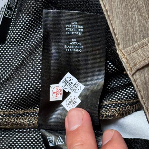 Hurley Essential Heather Hybrid Walk Short Size 28 Woodlands Brown NWT - Picture 6 of 7